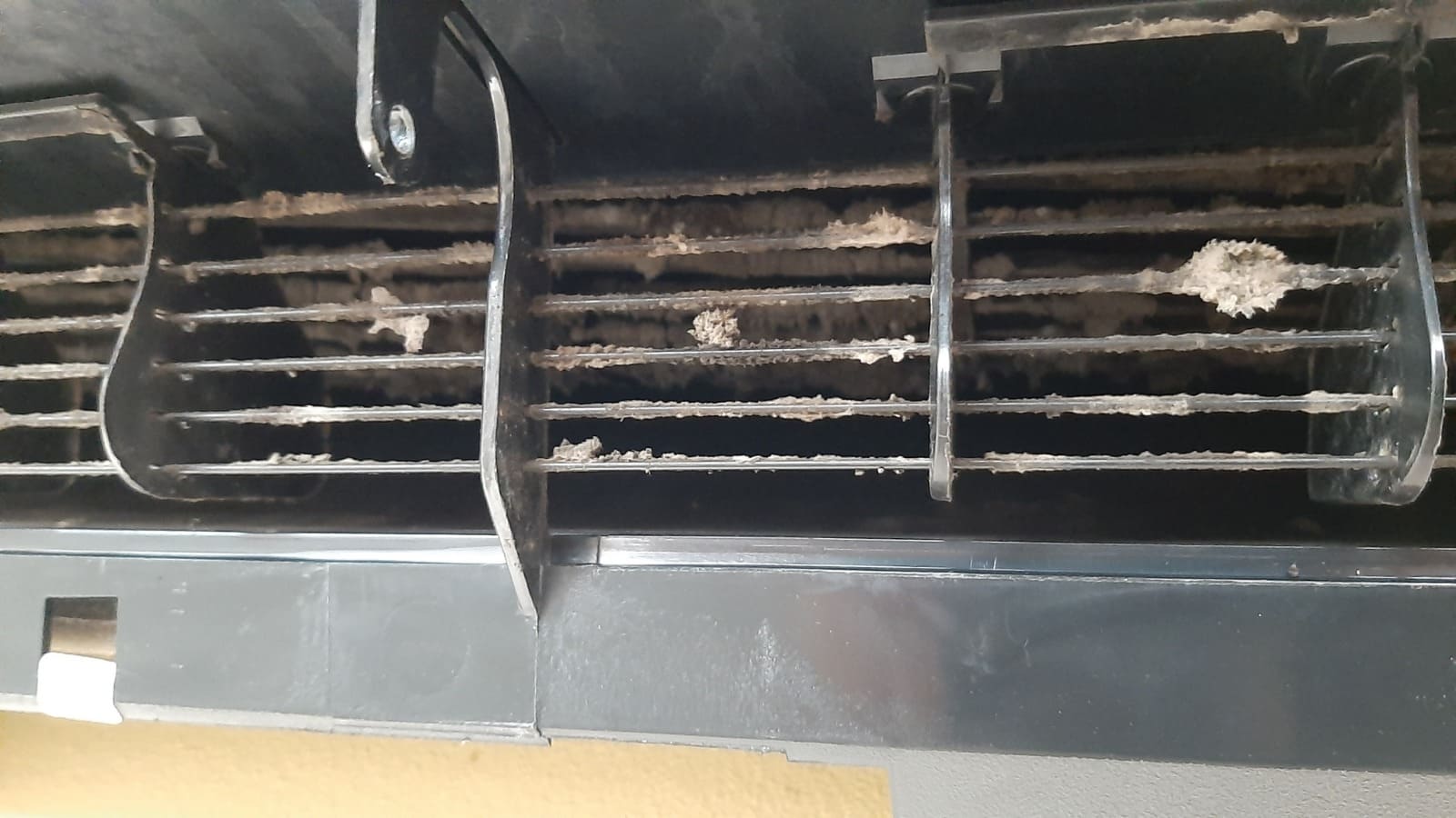 Dezinfekcia vnútornej jednotky klimatizácie